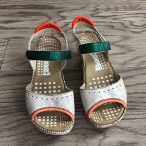 Camper sandals size 7.5 W